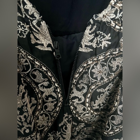 Alice + Olivia Tan Sleeveless A-Line Mini Dress - Picture 5 of 5